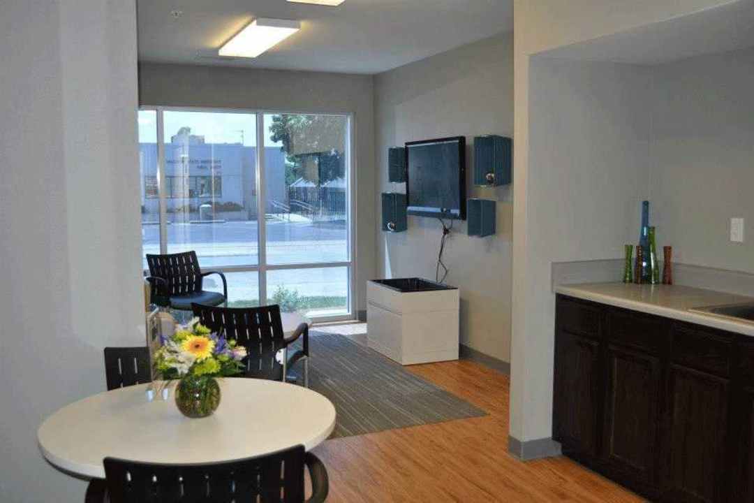 Elevate Student Living Apartments - Springfield Mo 65806