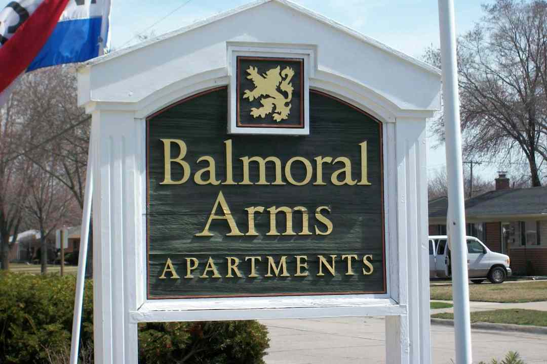 balmoral arms apartments sterling heights mi 48313