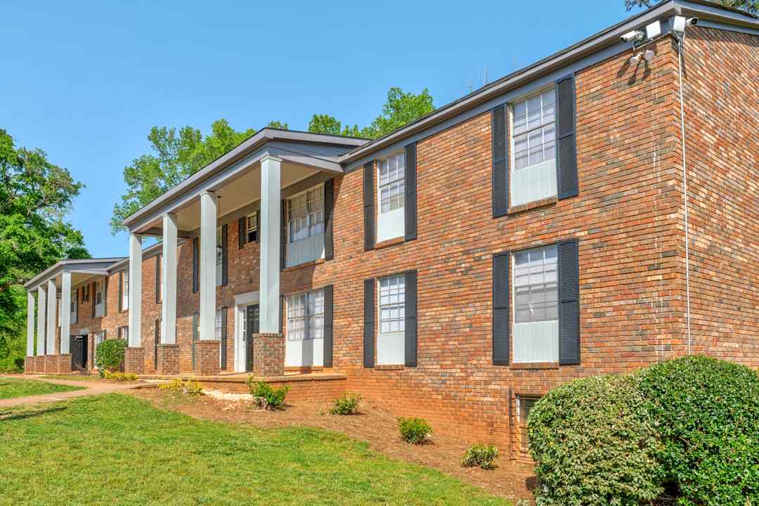 The Flats 235 Apartments Athens, GA 30606