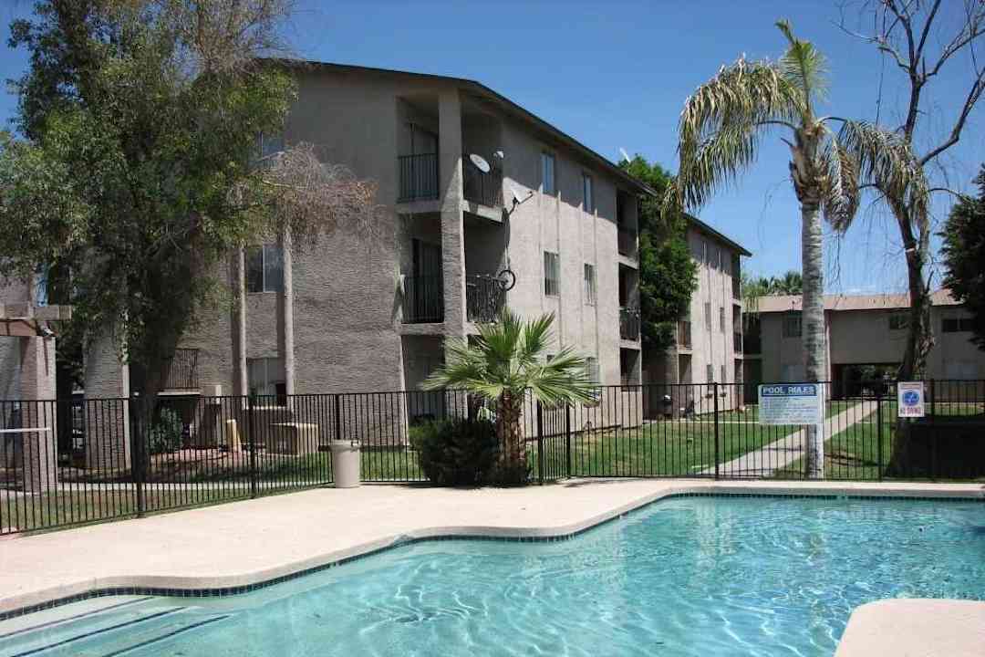 Desert Sands Apartments - Phoenix Az 85021