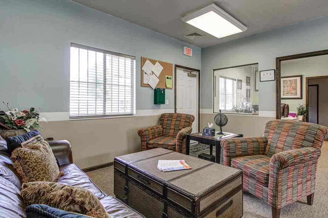 Emerald Park Emerald Woods Apartments - Plainwell Mi 49080