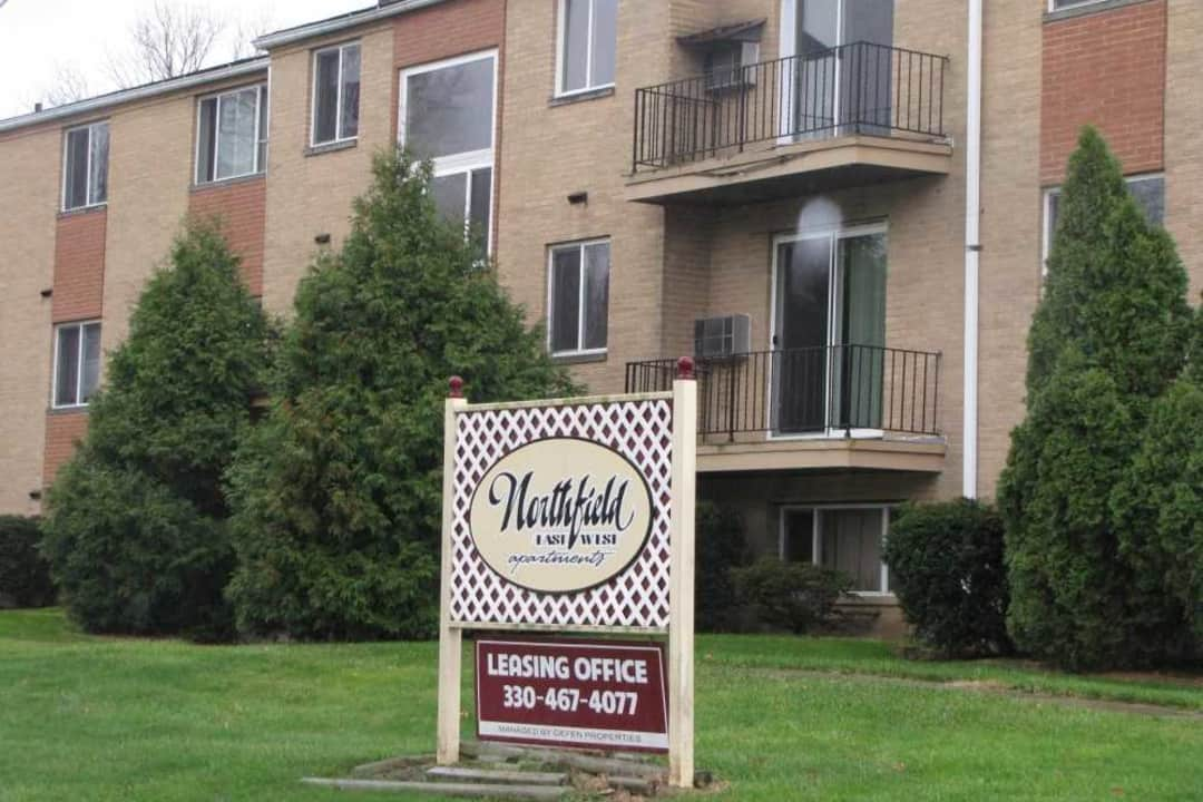 Northfield East West Apartments Northfield Oh