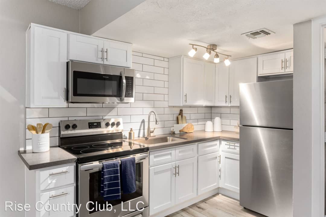 Rise on Country Club - 1903 N Country Club Dr | Mesa, AZ Apartments for  Rent | Rent.