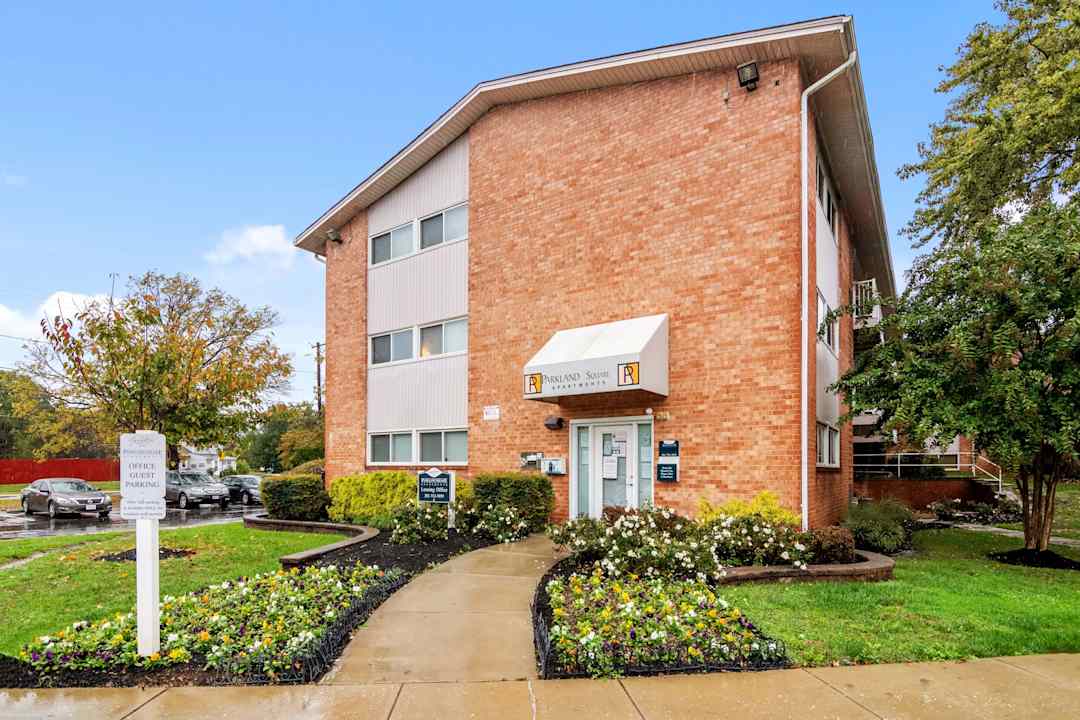 parkland square apartments district heights md 20747
