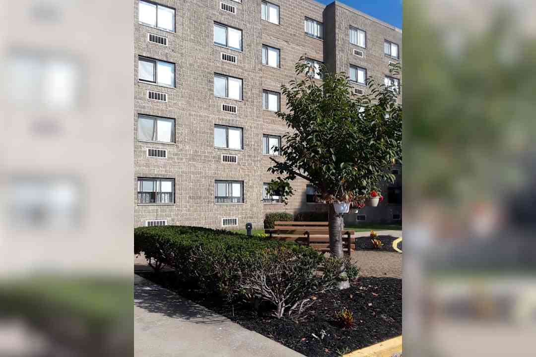 munroe tower apartments oakmont pa 15139