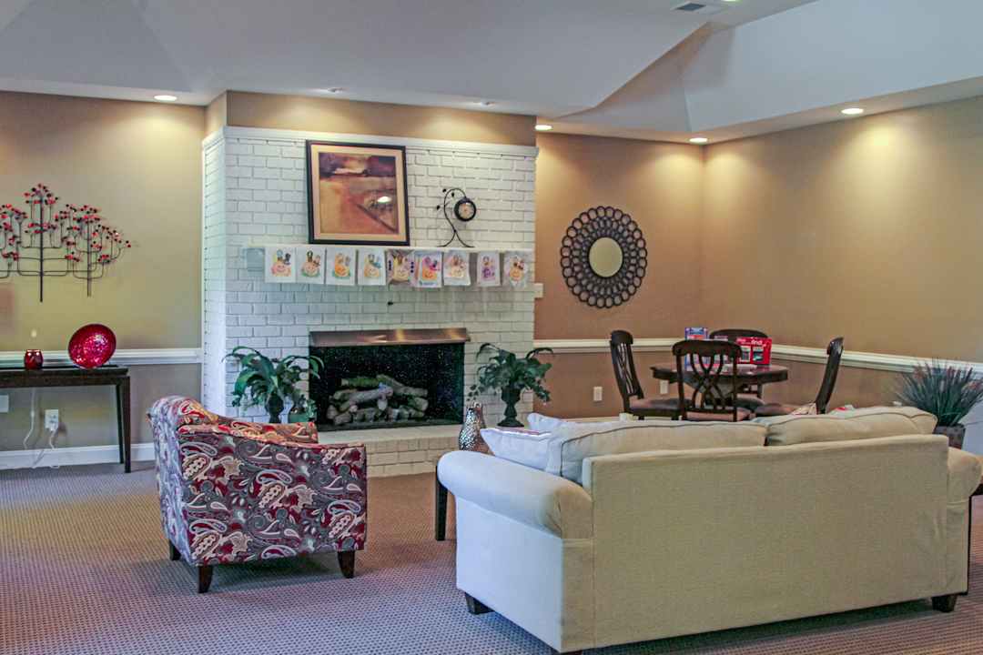 Alder Ridge Apartments 3890 Old Vineyard Rd Winston Salem Nc Apartments For Rent Rent Com