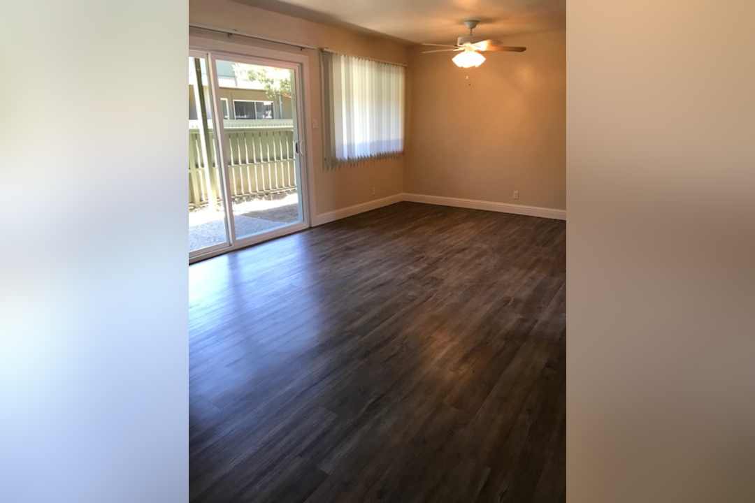 Fremont Pines Apartments 37675 Fremont Blvd Fremont Ca Apartments For Rent Rent Com