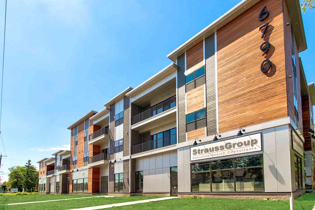 The Tennyson 6790 Main Street Williamsville Ny Apartments For Rent Rent Com