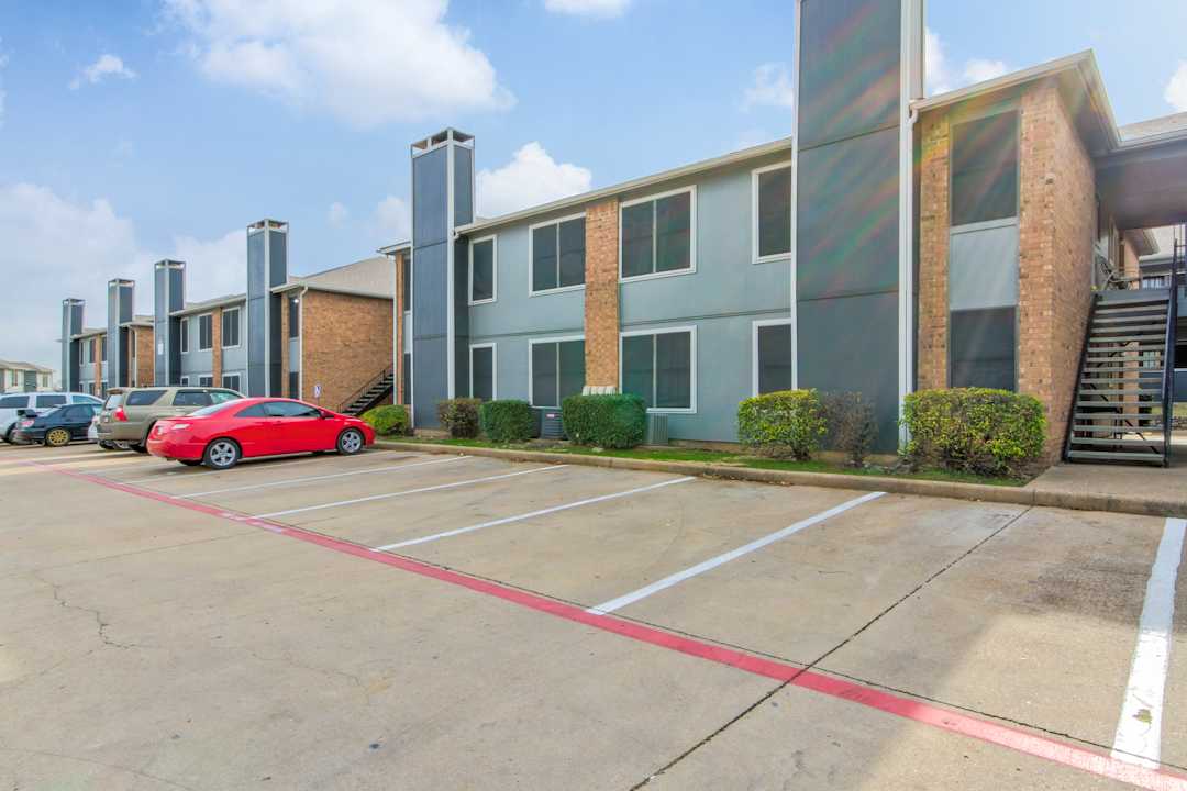 Westlake Gardens 1823 S Las Vegas Trl Fort Worth Tx Apartments For Rent Rent Com