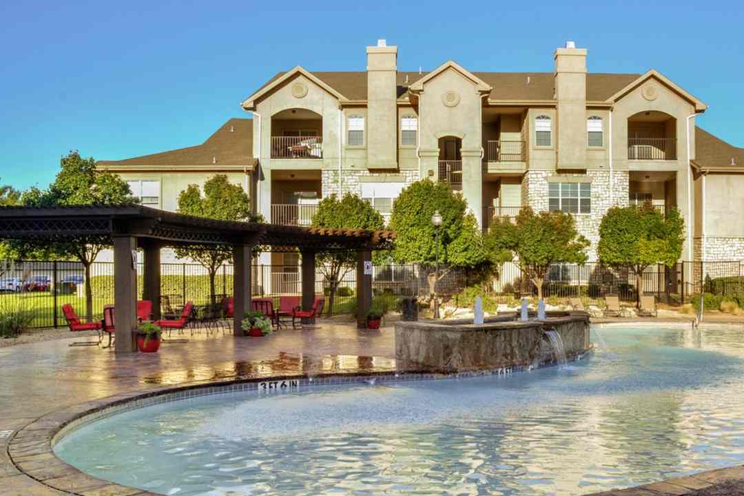 The Dakota Arms Apartments 6703 82nd St Lubbock Tx Apartments For Rent Rent Com