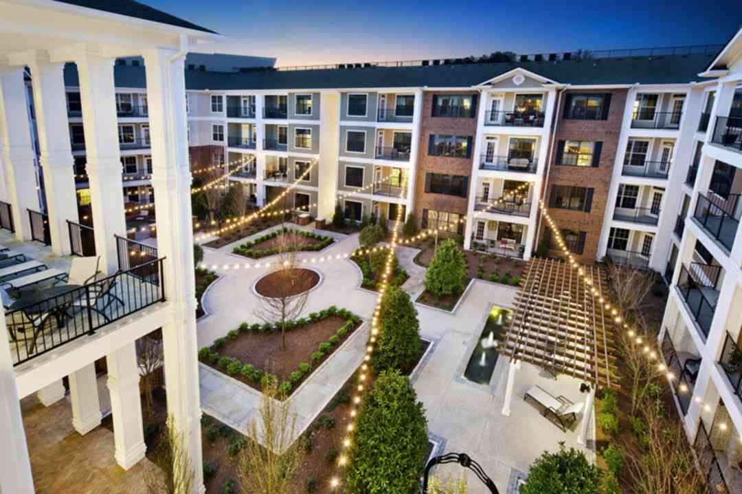 Amli North Point 9000 Beaver Creek Rd Alpharetta Ga Apartments For Rent Rent Com