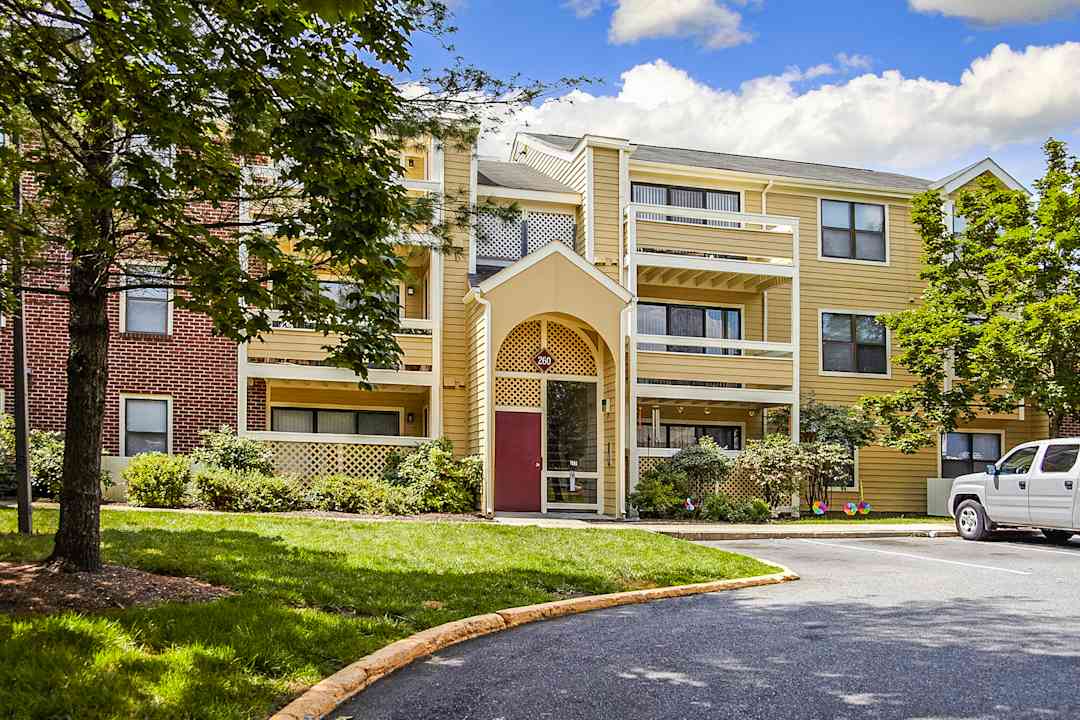 Riverbend In Allentown 250 S Penn St Allentown Pa Apartments For Rent Rent Com