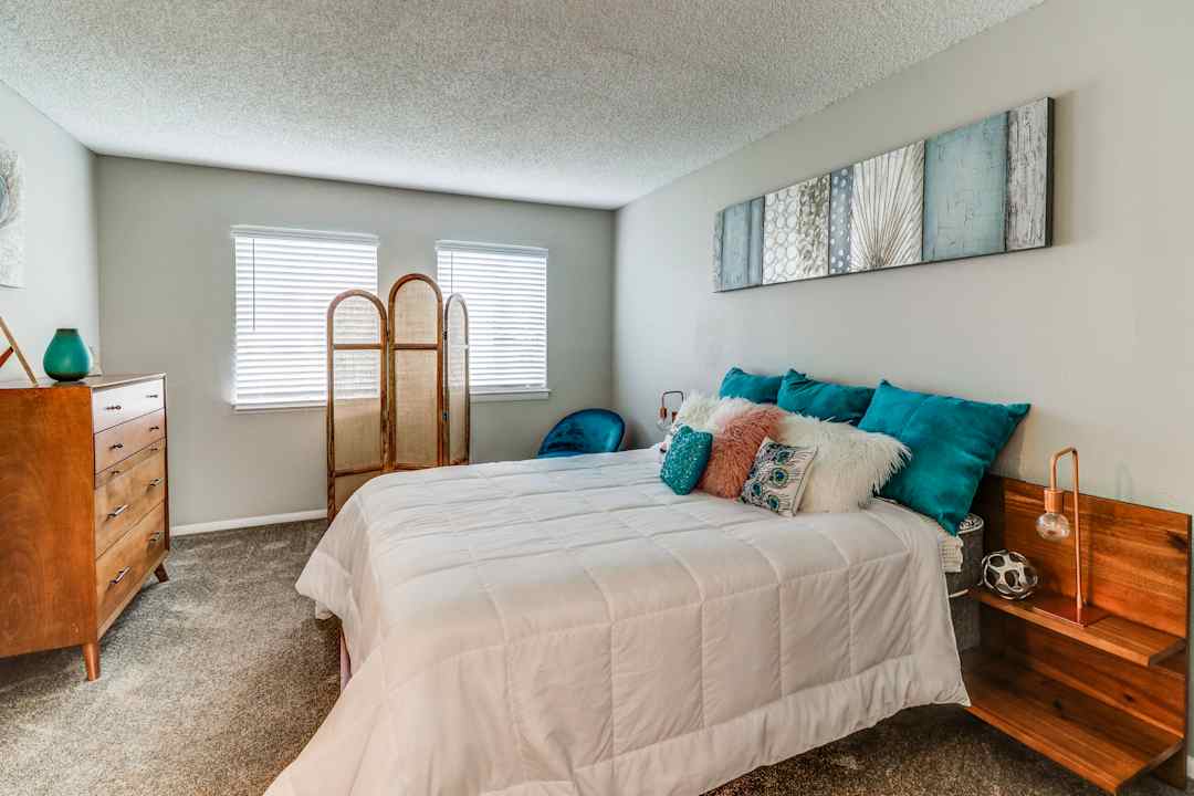 Hampton Chase Apartments 2005 Borowood Dr Nashville Tn Apartments For Rent Rent Com