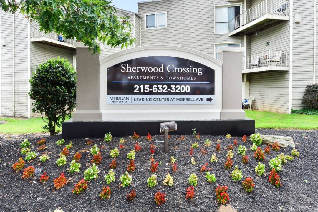 sherwood crossing apartments & townhomes