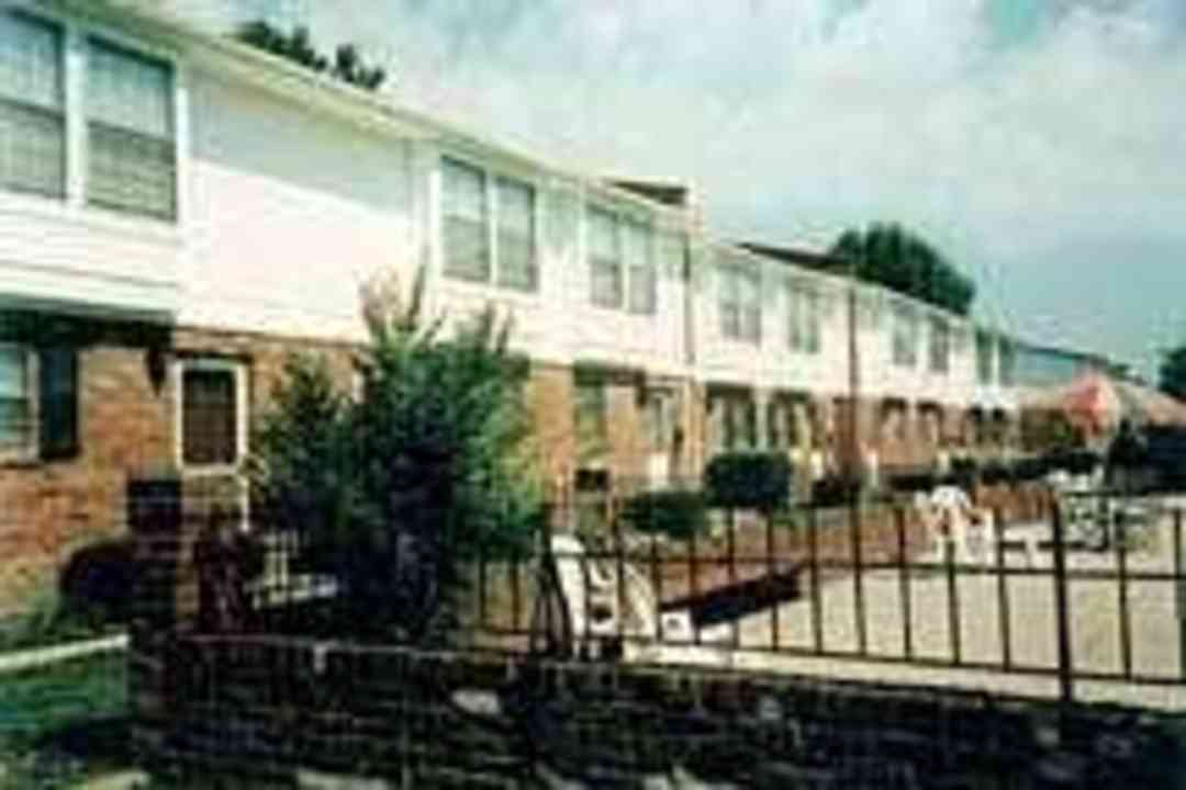 gaslight village apartments columbus oh 43224