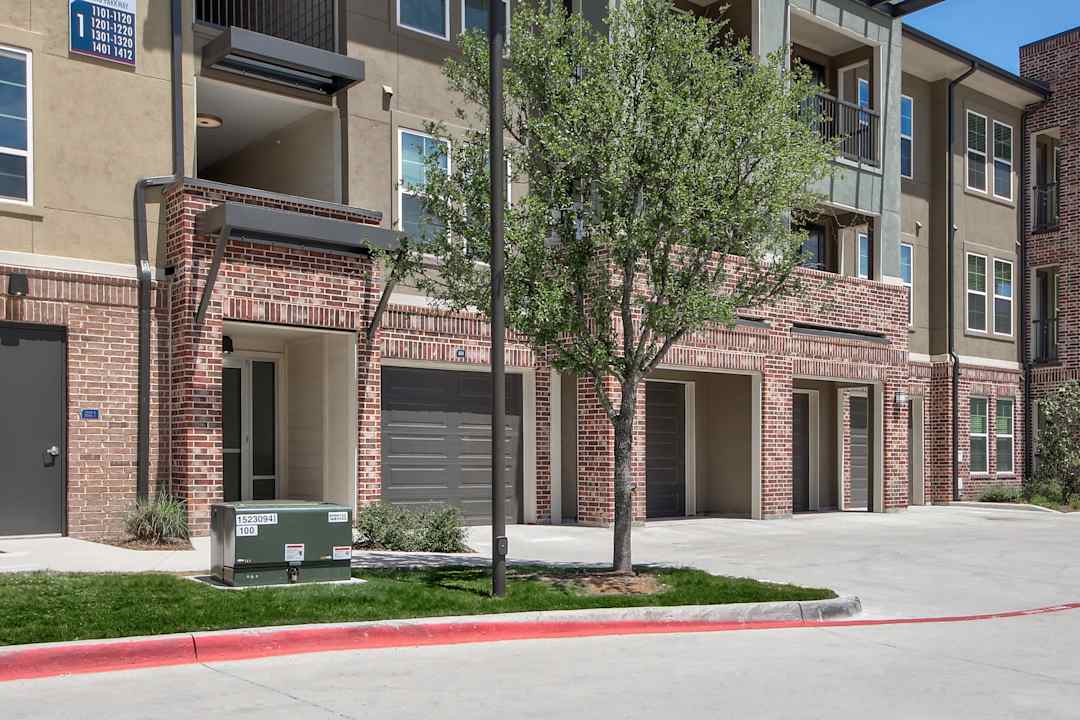 Apartments Near Burbank