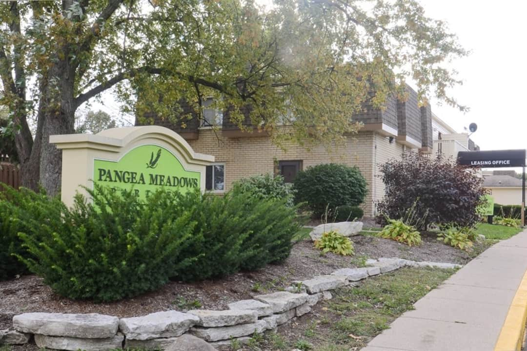 Pangea Meadows Apartments - Indianapolis, IN 46224