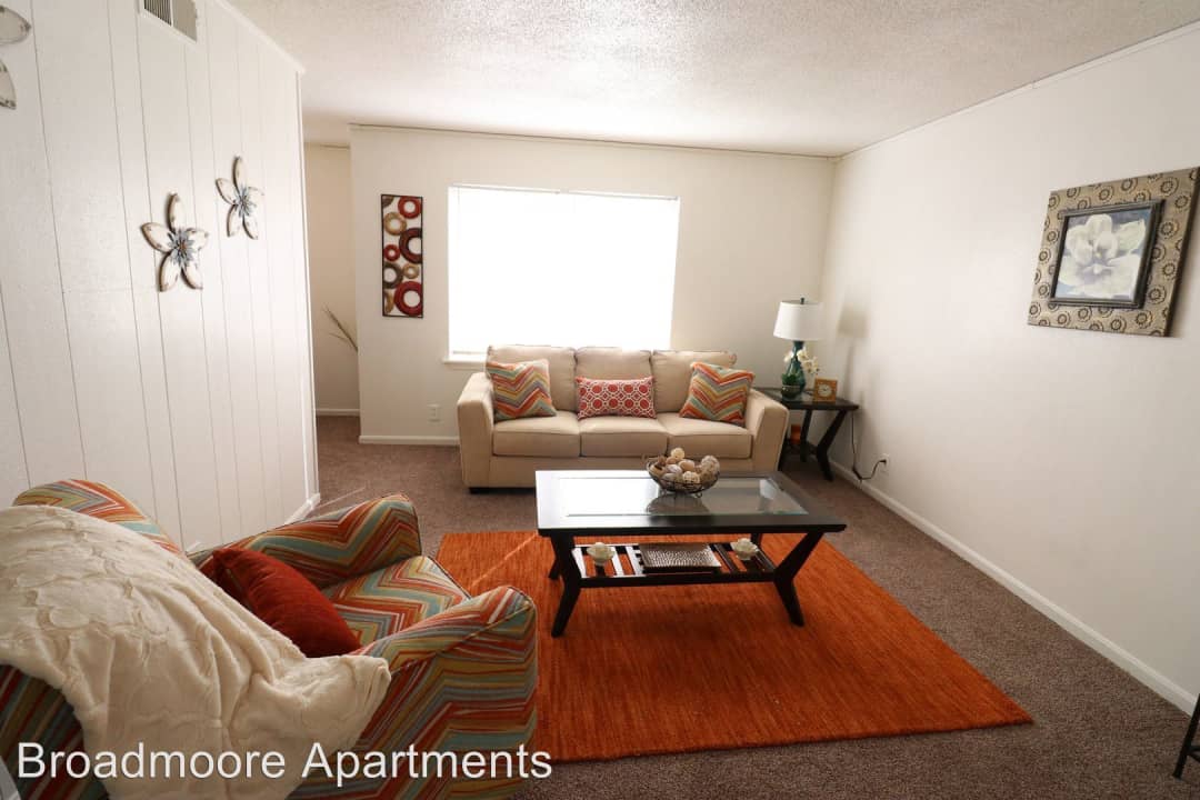 Broadmoore Gardens Apartments - Tuscaloosa, AL 35405