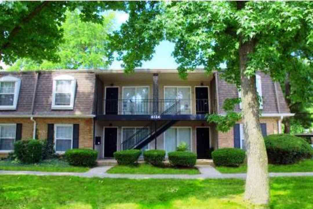 A62 Apartments 6111 Allisonville Rd Indianapolis In Apartments For Rent Rent Com