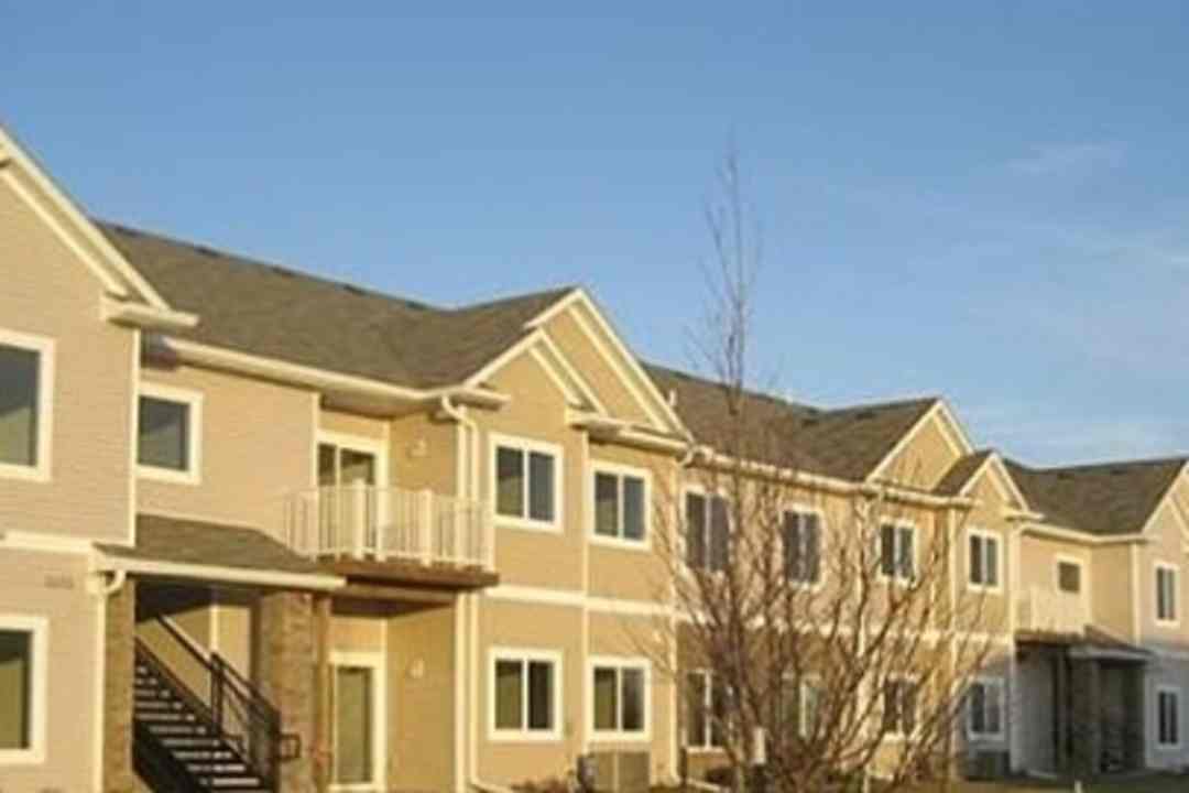 Adam Ridge 10535 Norfolk Dr 13 Johnston Ia Condos For Rent Rent Com