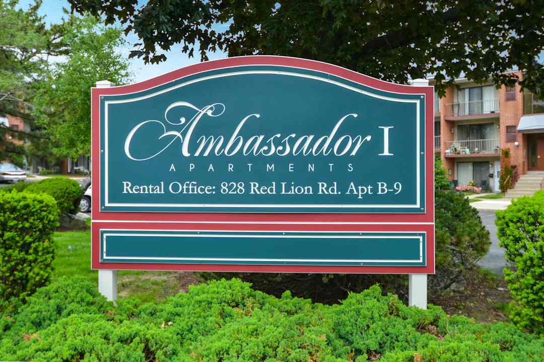 Ambassador Apartments 828 Red Lion Rd Philadelphia Pa Apartments For Rent Rent Com