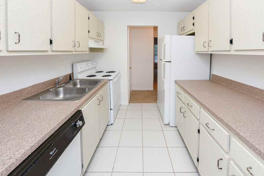 the reserve at lake lynn apartments