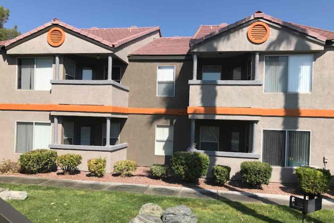 20 fifty one apartments 2051 n torrey pines dr las vegas nv apartments for rent rent com