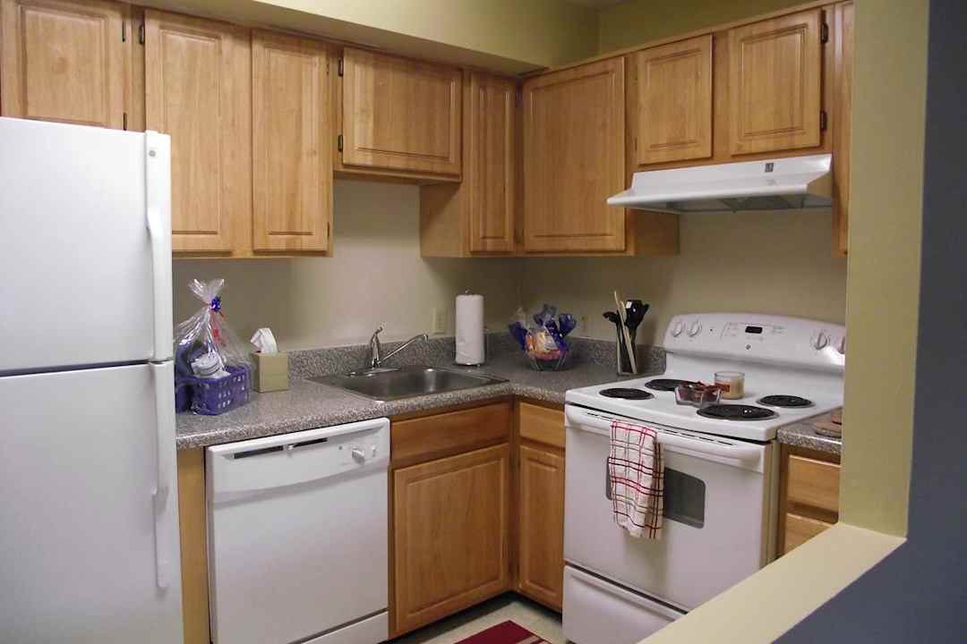 Southwyck Hills Apartments 114 N Hills Ct Danville Va Apartments For Rent Rent Com