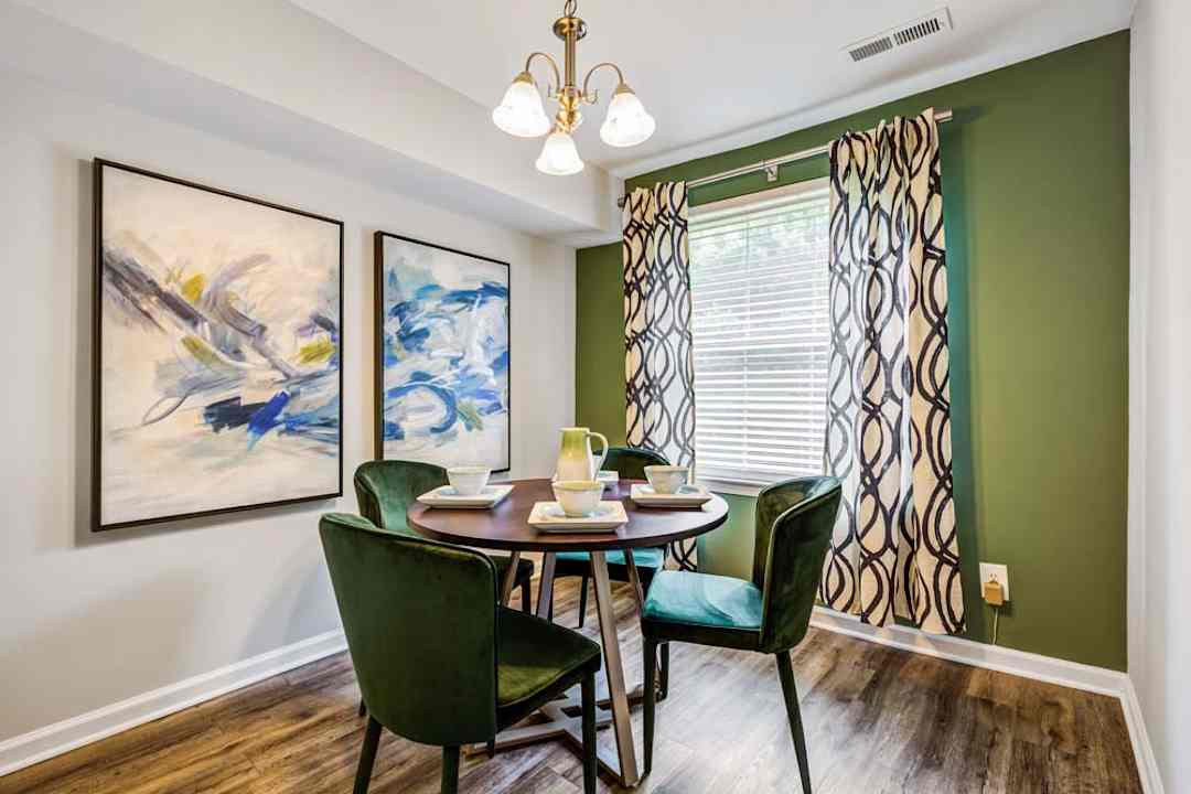 Howard Crossing Apartment Homes - Ellicott City Md 21043