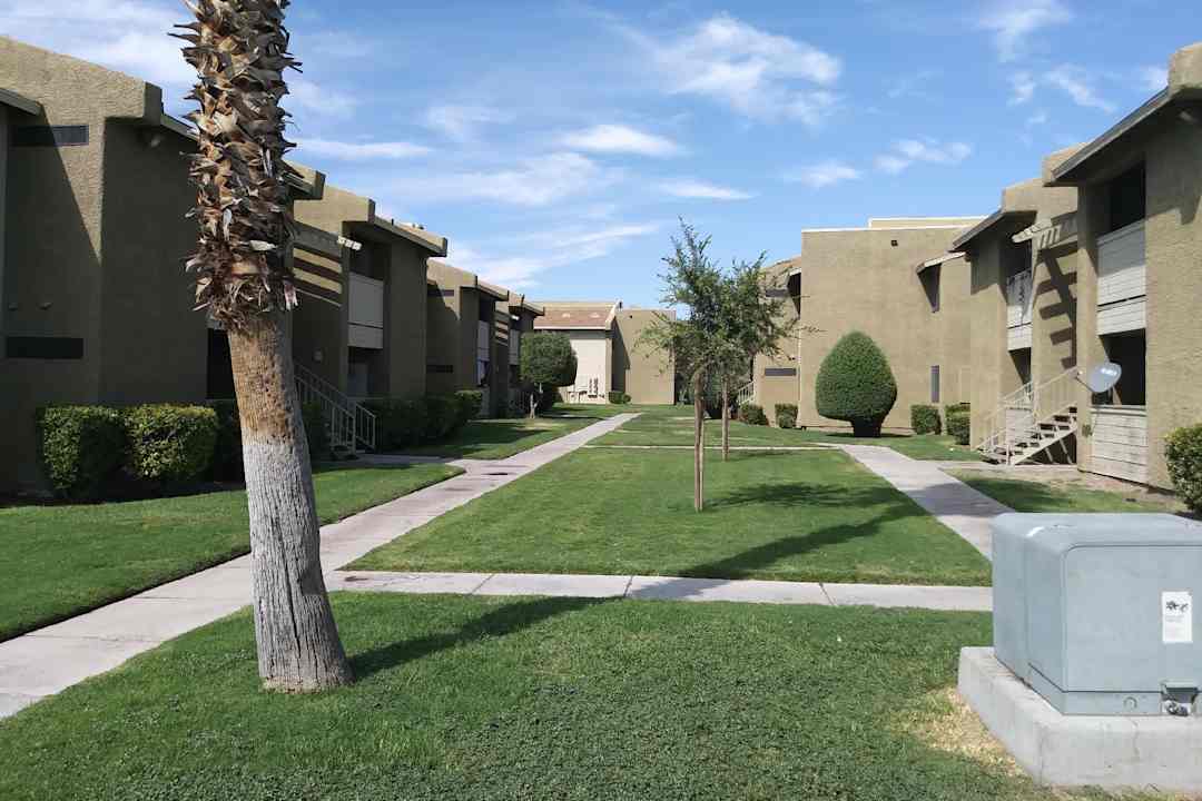 eva garcia mendoza plaza apartments las vegas nv 89115