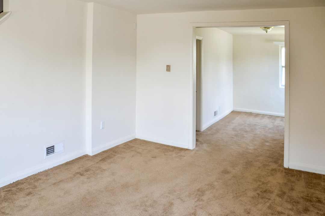 westland gardens apartments townhouses 4700 gateway ter halethorpe md apartments for rent rent com