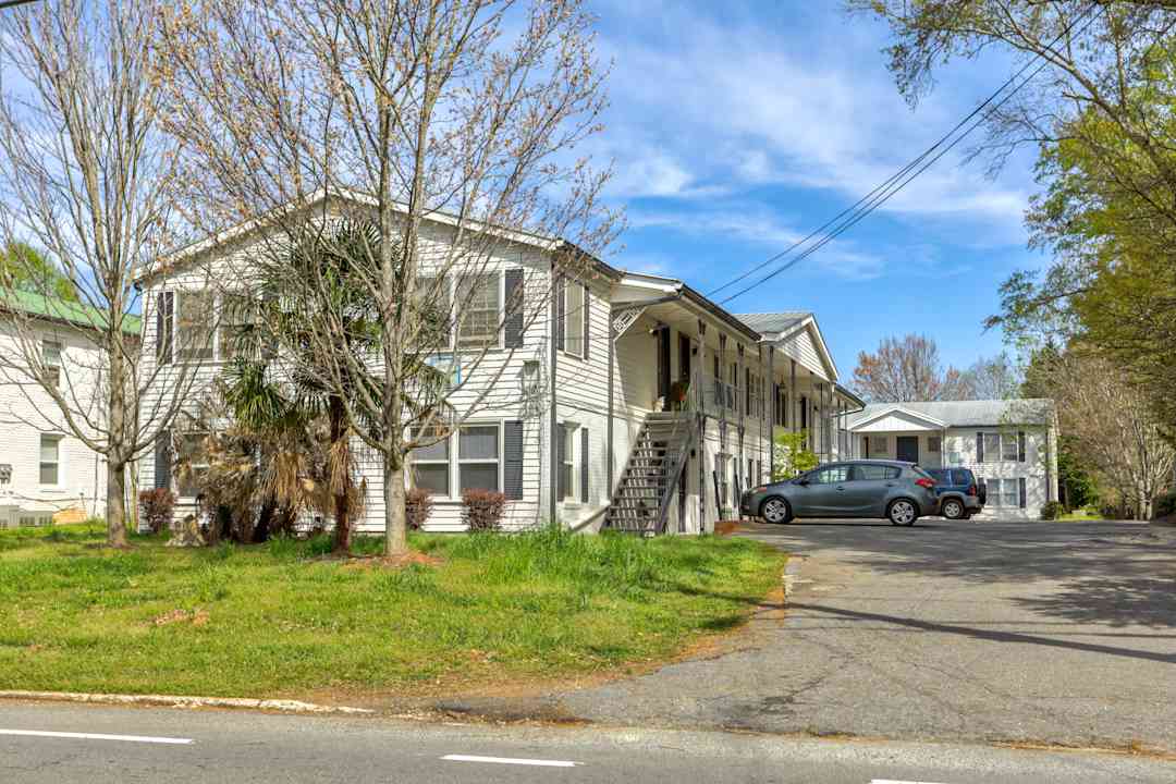 The Woods at Normaltown 510 Oglethorpe Ave Athens, GA Apartments