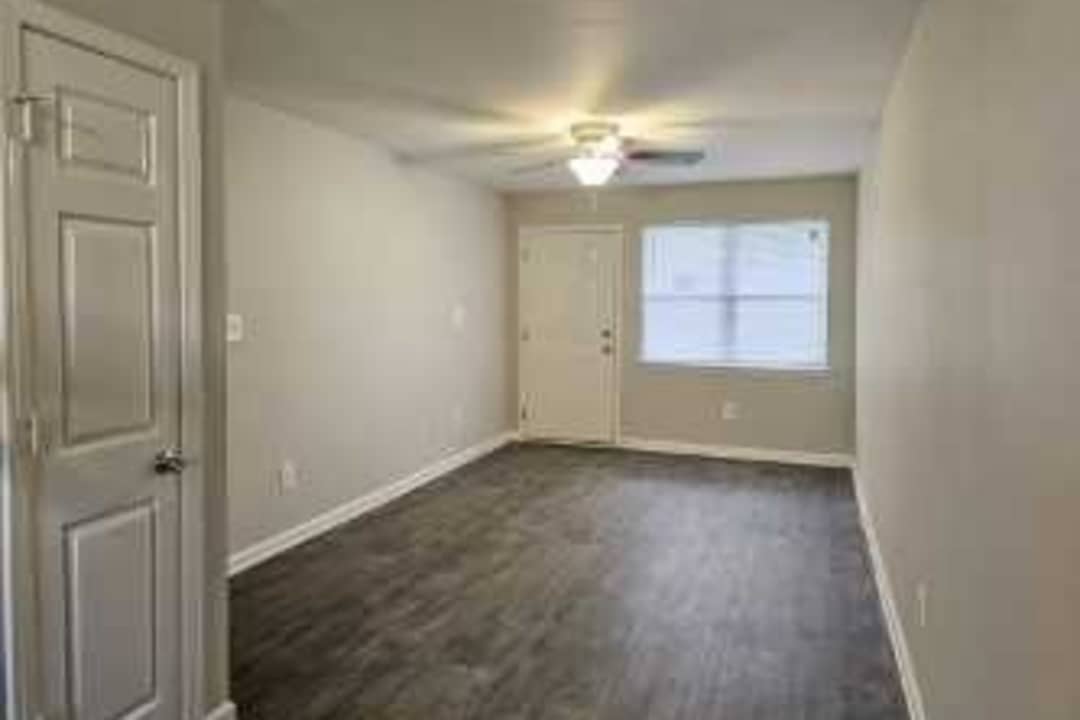 Stonegate Apartments - Warner Robins, GA 31093