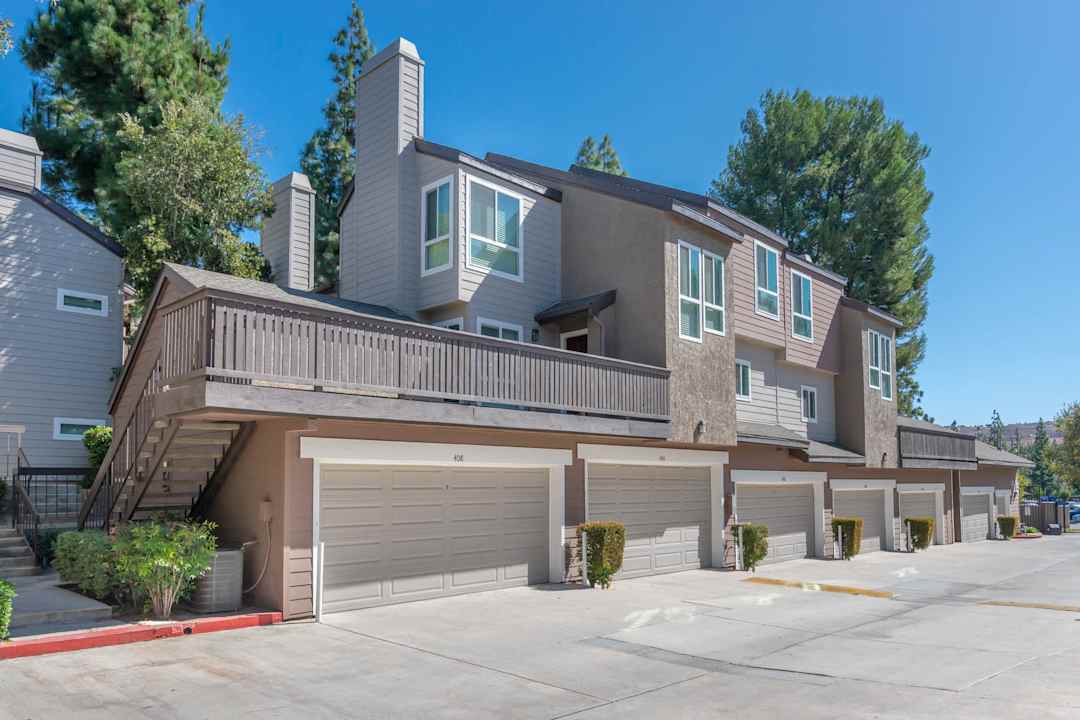 canyon crest views apartments riverside ca 92507