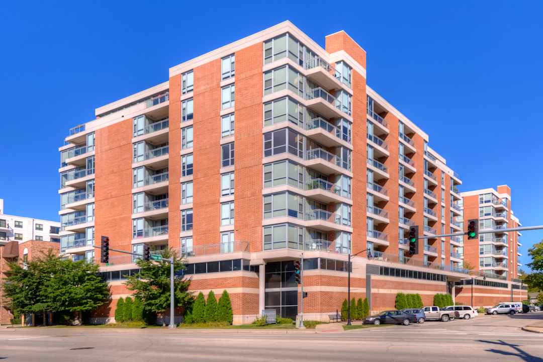 Kingston Pointe Apartment Homes - 1646 River St Des Plaines Il Apartments For Rent Rentcom
