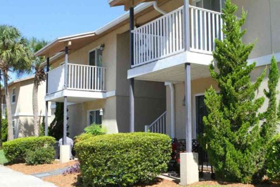 Atlantica Apartments 2760 Mayport Rd Atlantic Beach Fl Apartments For Rent Rent Com