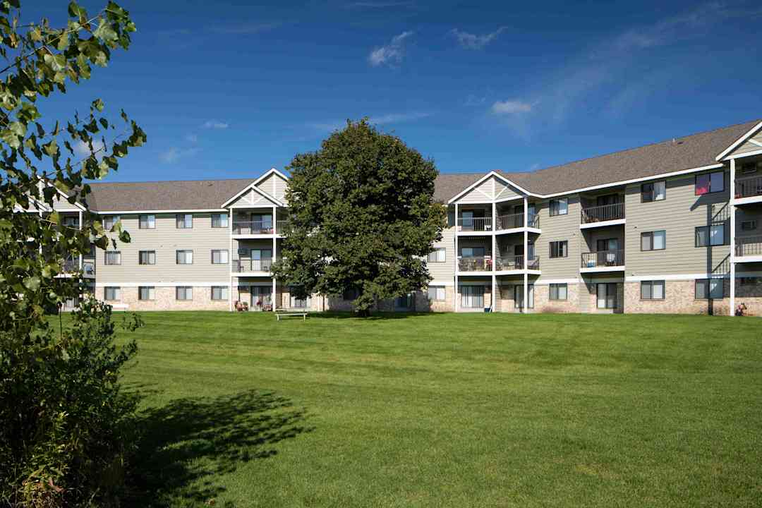 wellington ridge apartments mn