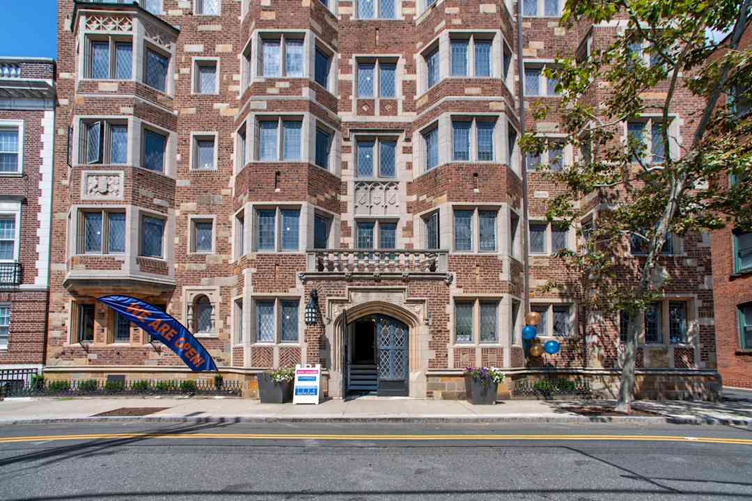 Cambridge Oxford Apartments 32 High St New Haven Ct Apartments For Rent Rent Com