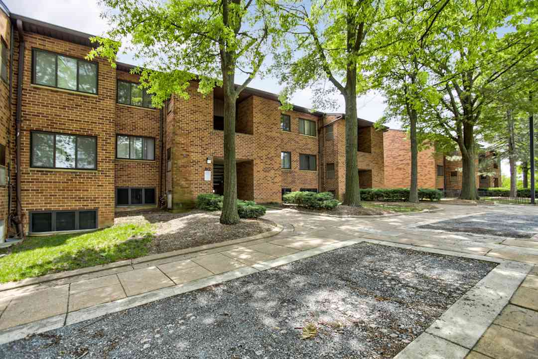 City Place On The Avenue Apartments Baltimore Md 21201