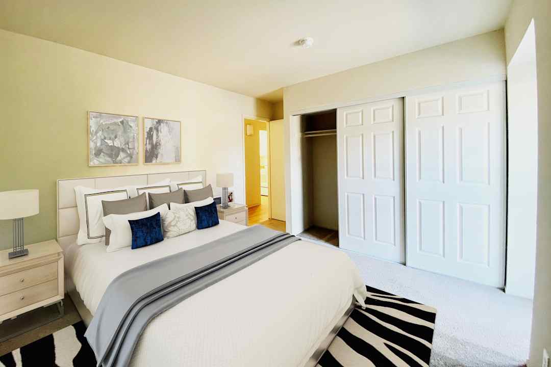 Carriage House Apartments - 3900 Monroe Ave Fremont Ca Apartments For Rent Rentcom