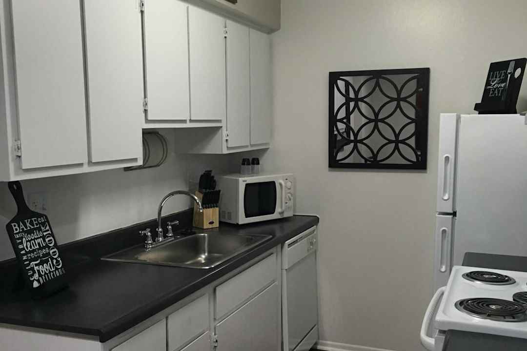 greenbrier apartments ann arbor mi 48105