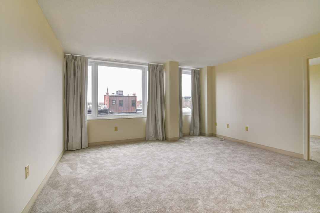 The Greenhouse Apartments 150 Huntington Ave Boston Ma Apartments For Rent Rent Com