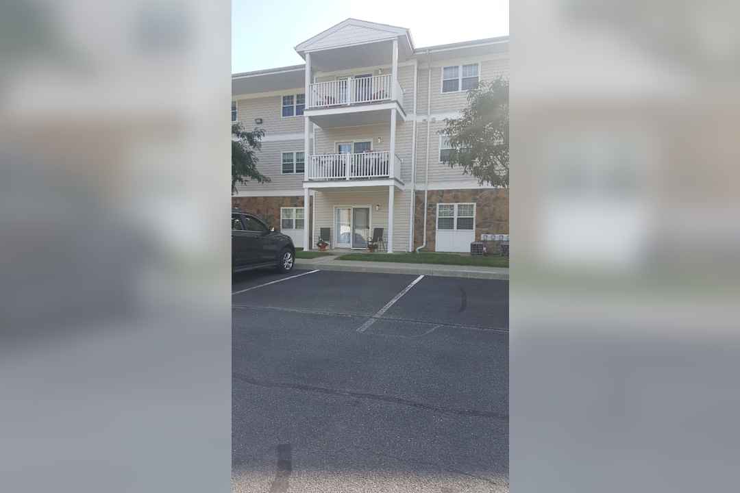 hearthstone village apartments latham ny 12110