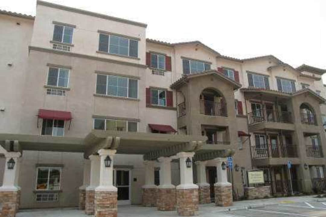 The Commons At Oak Grove Apartments - Oakley, CA 94561