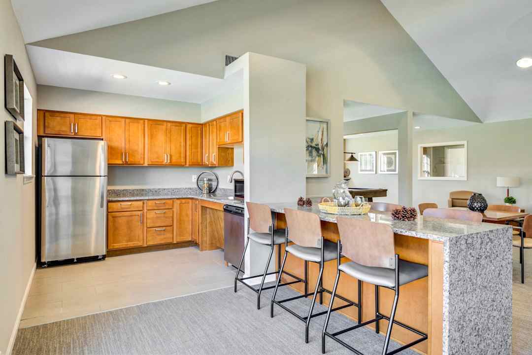 Armstrong Farm 3900 Armstrong Ct Jeffersonville In Apartments For Rent Rent Com