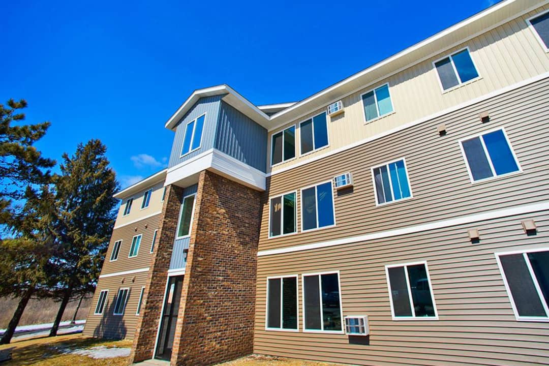 The Quarters at Rochester - 826 21st Avenue Southeast | Rochester, MN ...