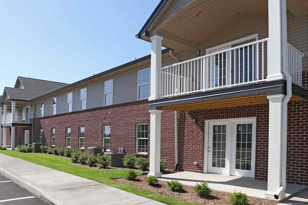 jefferson post apartments 7111 jefferson run dr louisville ky apartments for rent rent com