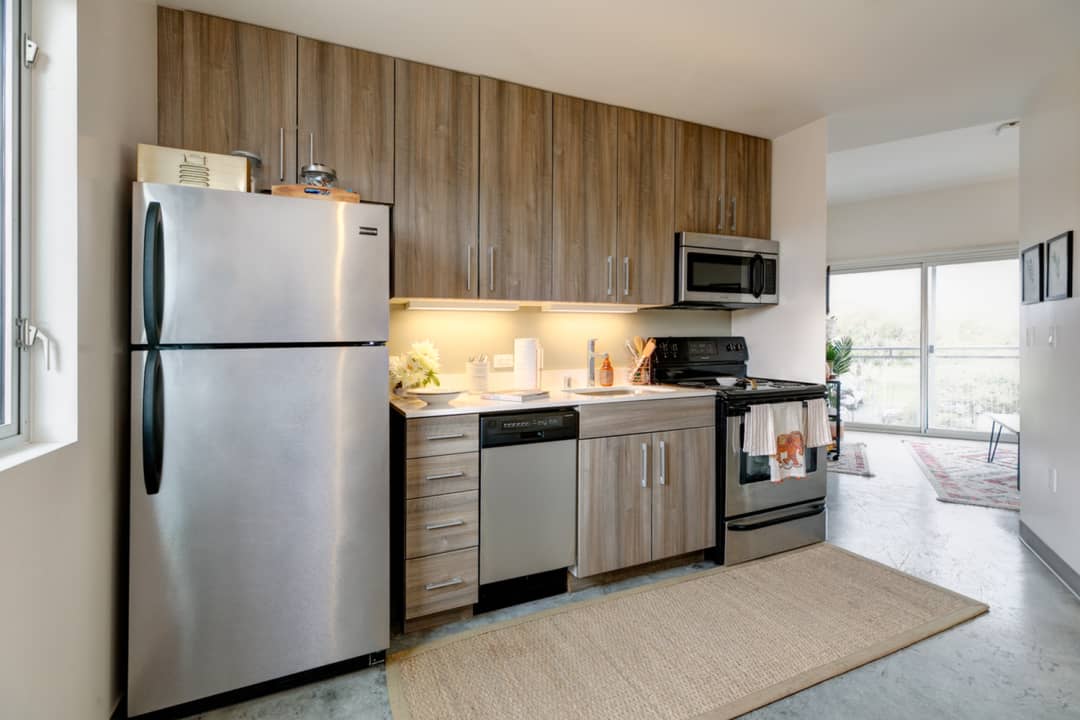 The Loop Isla Vista - Per Bed Lease Apartments - Goleta Ca 93117