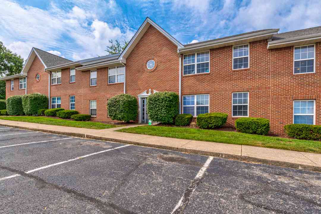 The Annex Of New Albany Student Housing 4050 Prestwick Sq New Albany In Apartments For Rent Rent Com