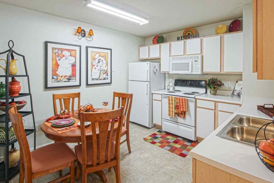 ascot point village apartments asheville nc 28803